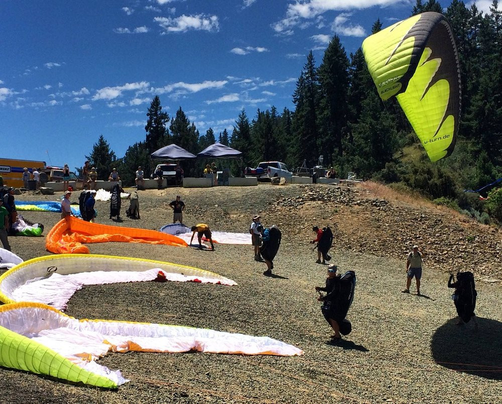 Oahu Tandem Paragliding Flights Tour2sky